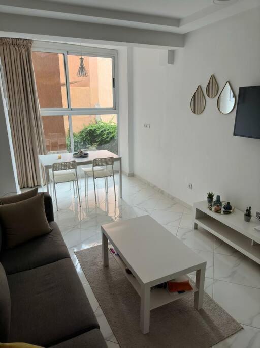 Appartement Center De Gueliz Avec Piscine Marakeş Dış mekan fotoğraf