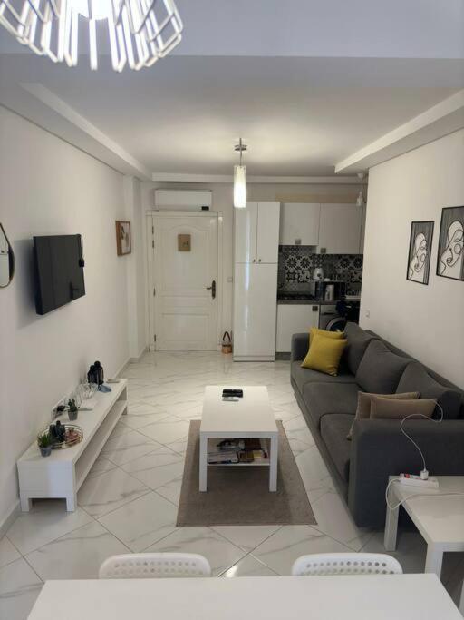 Appartement Center De Gueliz Avec Piscine Marakeş Dış mekan fotoğraf